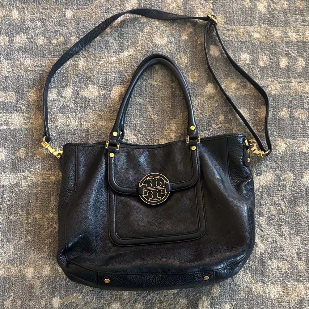 Tory Burch Black Leather Shoulder Bag with Gold Details